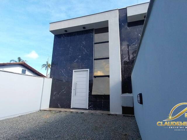 Casa para Venda em Balneário Barra do Sul - 4