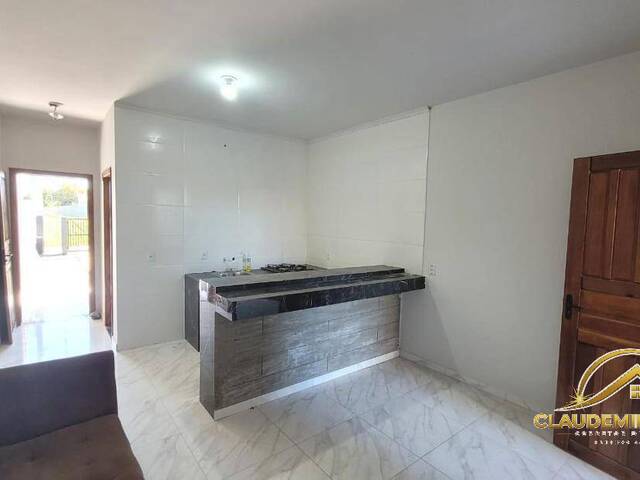 #107 - Casa para Venda em Balneário Barra do Sul - SC