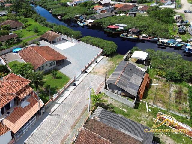 Casa para Venda em Balneário Barra do Sul - 4