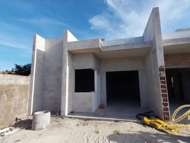 #115 - Casa para Venda em Balneário Barra do Sul - SC