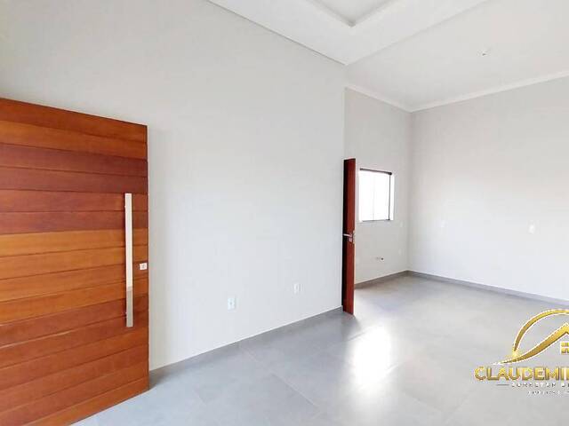Casa para Venda em Balneário Barra do Sul - 4