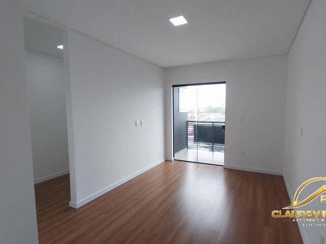 #122 - Casa para Venda em Balneário Barra do Sul - SC