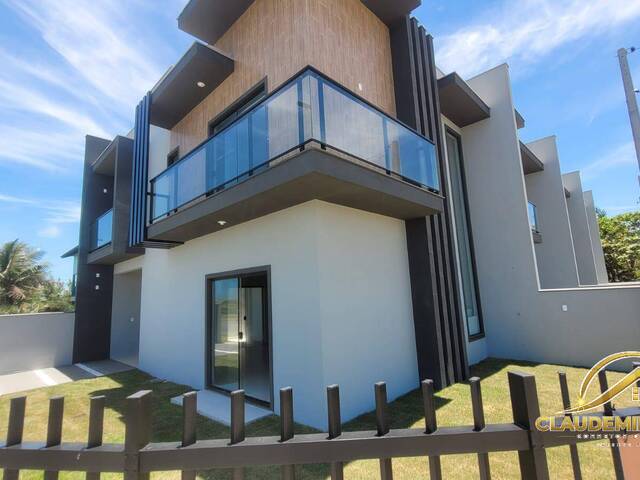 #124 - Casa para Venda em Balneário Barra do Sul - SC