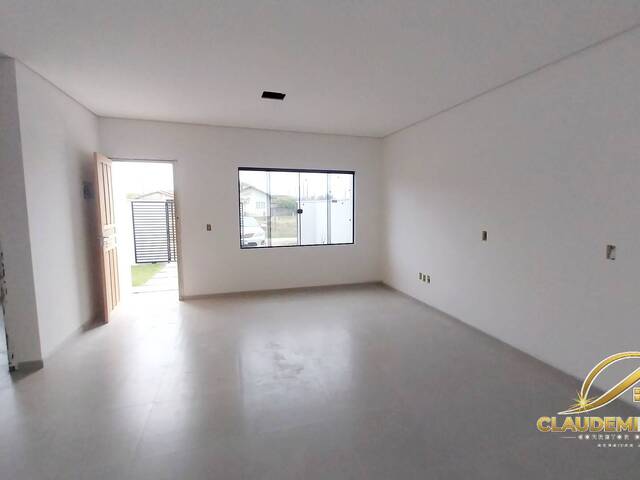 #33 - Casa para Venda em Balneário Barra do Sul - SC