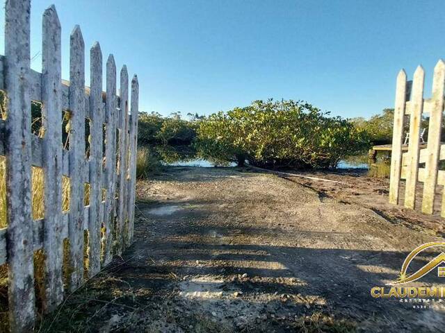 Casa para Venda em Balneário Barra do Sul - 2