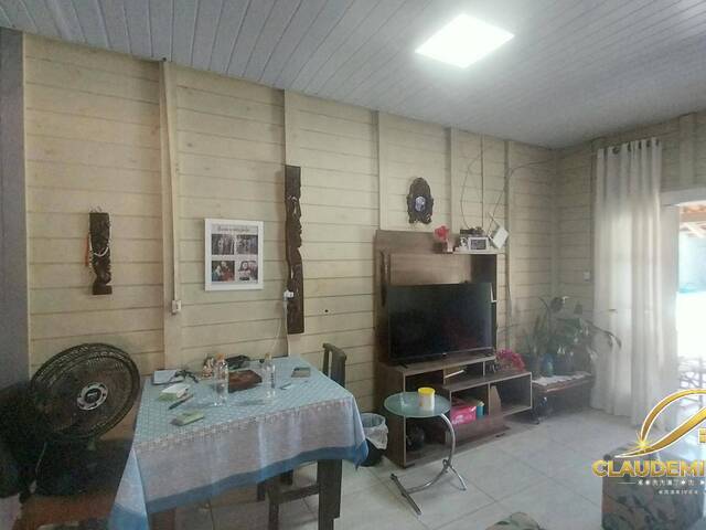 Casa para Venda em Balneário Barra do Sul - 4