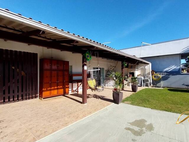 Casa para Venda em Balneário Barra do Sul - 5