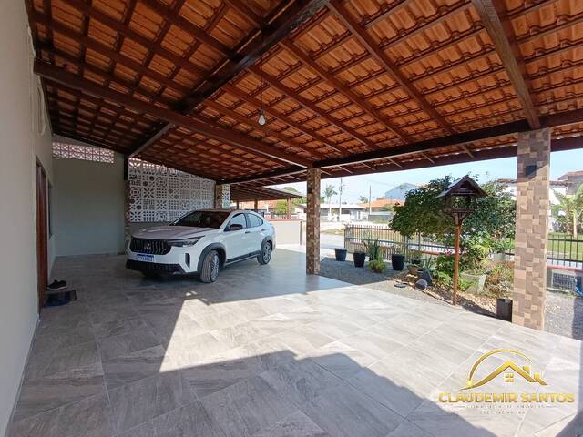Casa para Venda em Balneário Barra do Sul - 5