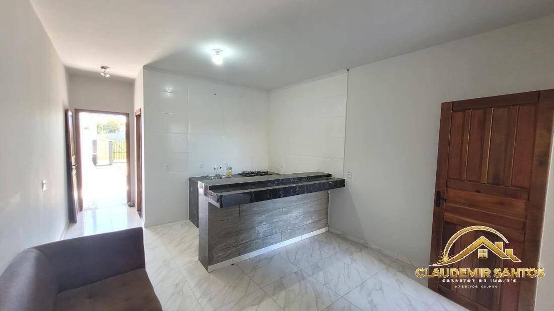 Casa, 2 quartos, 52 m² - Foto 3