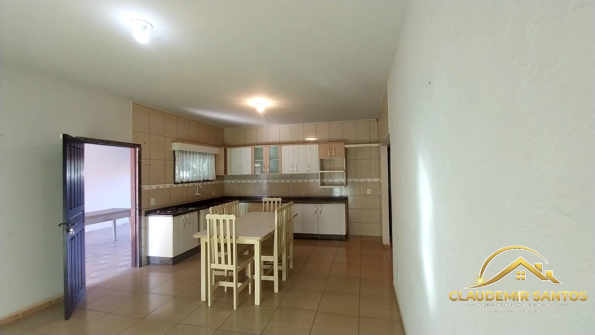 Casa, 4 quartos, 160 m² - Foto 2