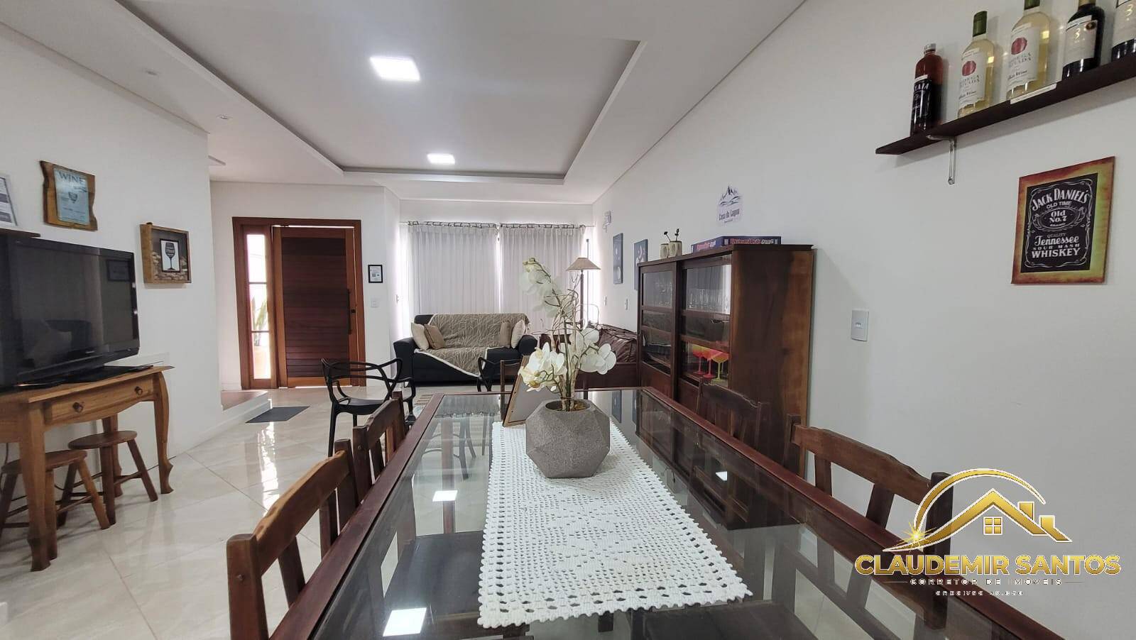 Casa, 3 quartos, 107 m² - Foto 1