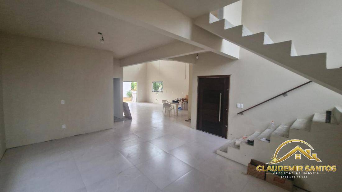 Casa, 3 quartos, 245 m² - Foto 32