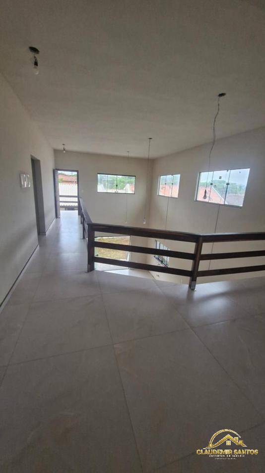 Casa, 3 quartos, 245 m² - Foto 33