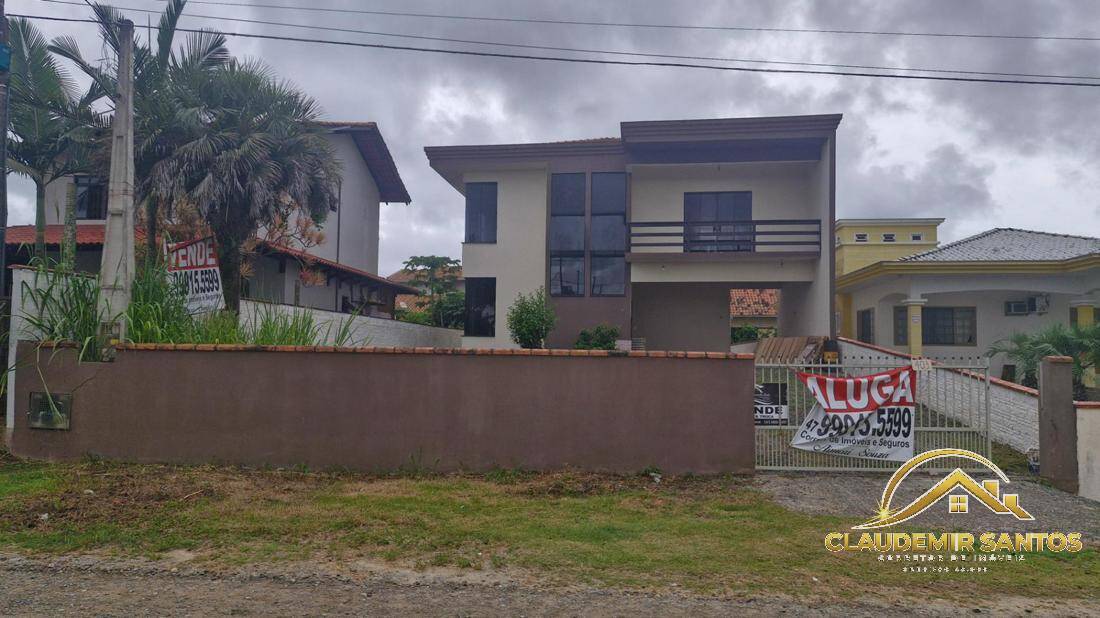 Casa, 3 quartos, 245 m² - Foto 47